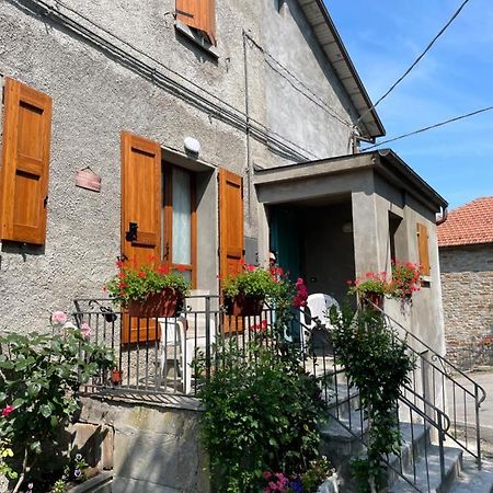 Casa Vacanze Ca' Di Lucchini San Benedetto Val di Sambro Eksteriør bilde