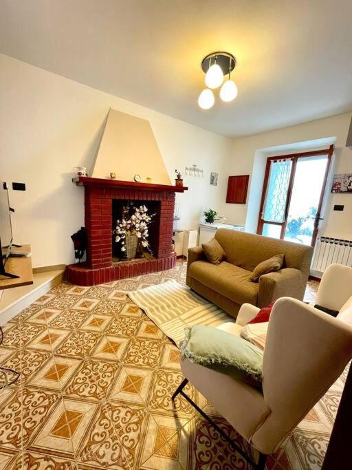 Casa Vacanze Ca' Di Lucchini San Benedetto Val di Sambro Eksteriør bilde