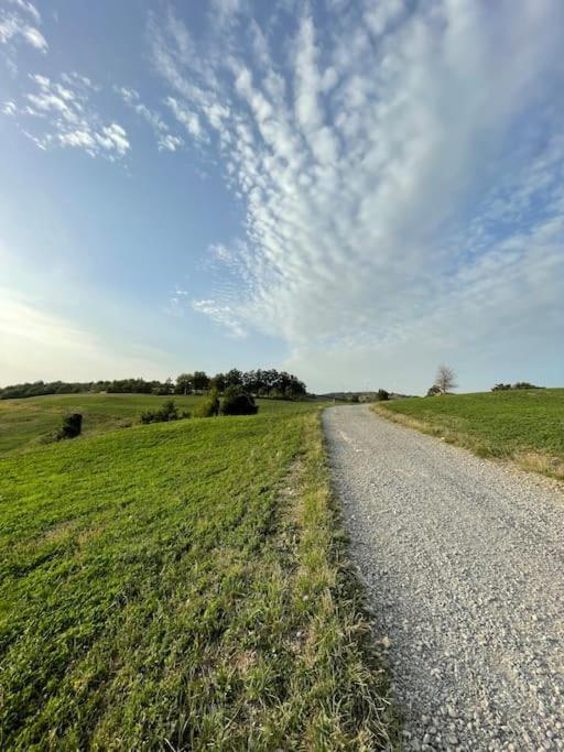 Casa Vacanze Ca' Di Lucchini San Benedetto Val di Sambro Eksteriør bilde