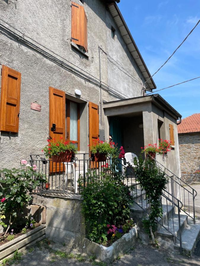 Casa Vacanze Ca' Di Lucchini San Benedetto Val di Sambro Eksteriør bilde